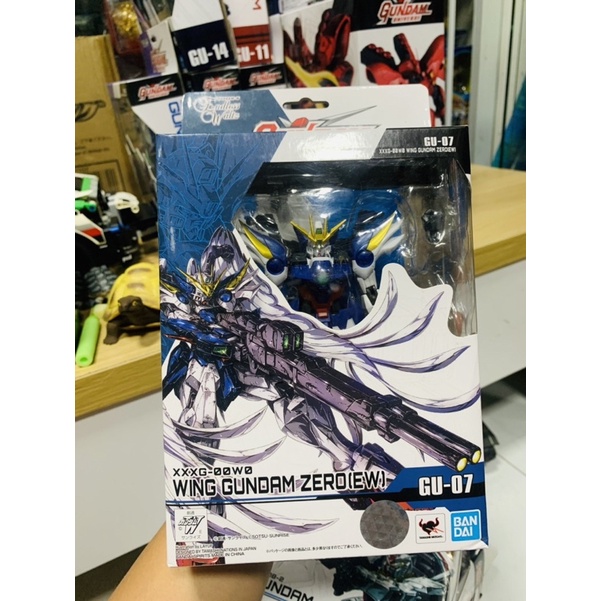 Đồ chơi mô hình chính hãng Gundam Universe Xxxg-00W0 Wing Gundam Action Figure