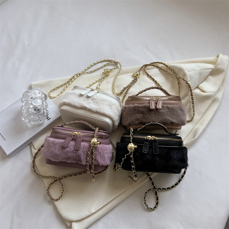 Túi Xách Đeo Chéo Hình Trụ Phối Lông Nhung Phong Cách Thời Trang Retro 2022 Mới