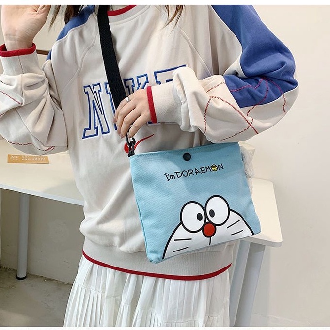 Túi Đeo Chéo Vải canvas In Hình Doraemon Đáng Yêu