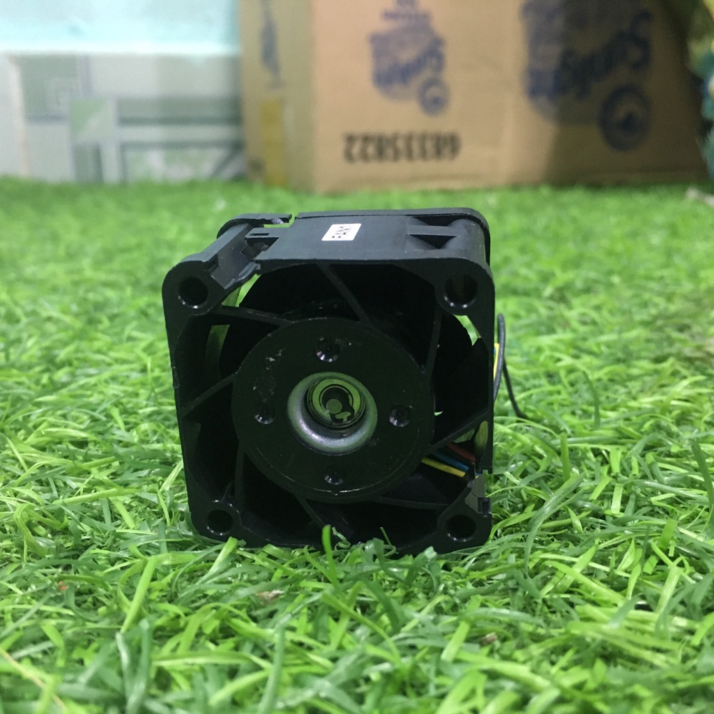 Quạt 4cm siêu mạnh