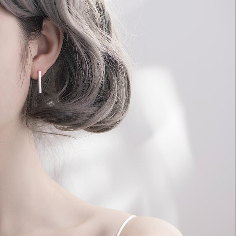 Bông Tai Titan Màu Đen / Bạc Không Gây Dị Ứng Phong Cách Hip Hop Thời Trang Cho Nam Và Nữ