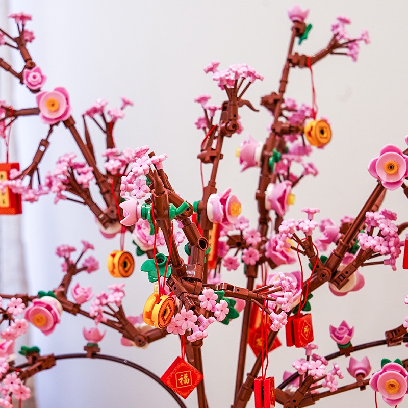 Lắp ráp mô hình happy new year 92021 bình hoa đào trang trí ngày tết mẫu mới nhất
