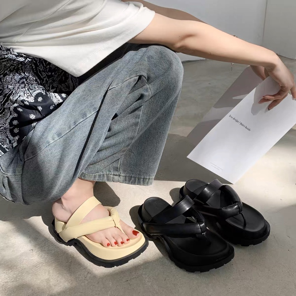 Dép Xốp Xỏ Ngón Trendy Xuân Hè