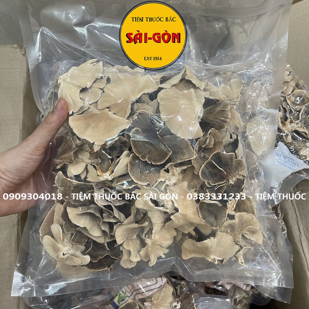 Nấm Vân Chi Hữu Cơ Sấy Khô 200gram (Tặng Kèm Kỉ tử, Táo đỏ) Hộp Quà Biếu Sang Trọng