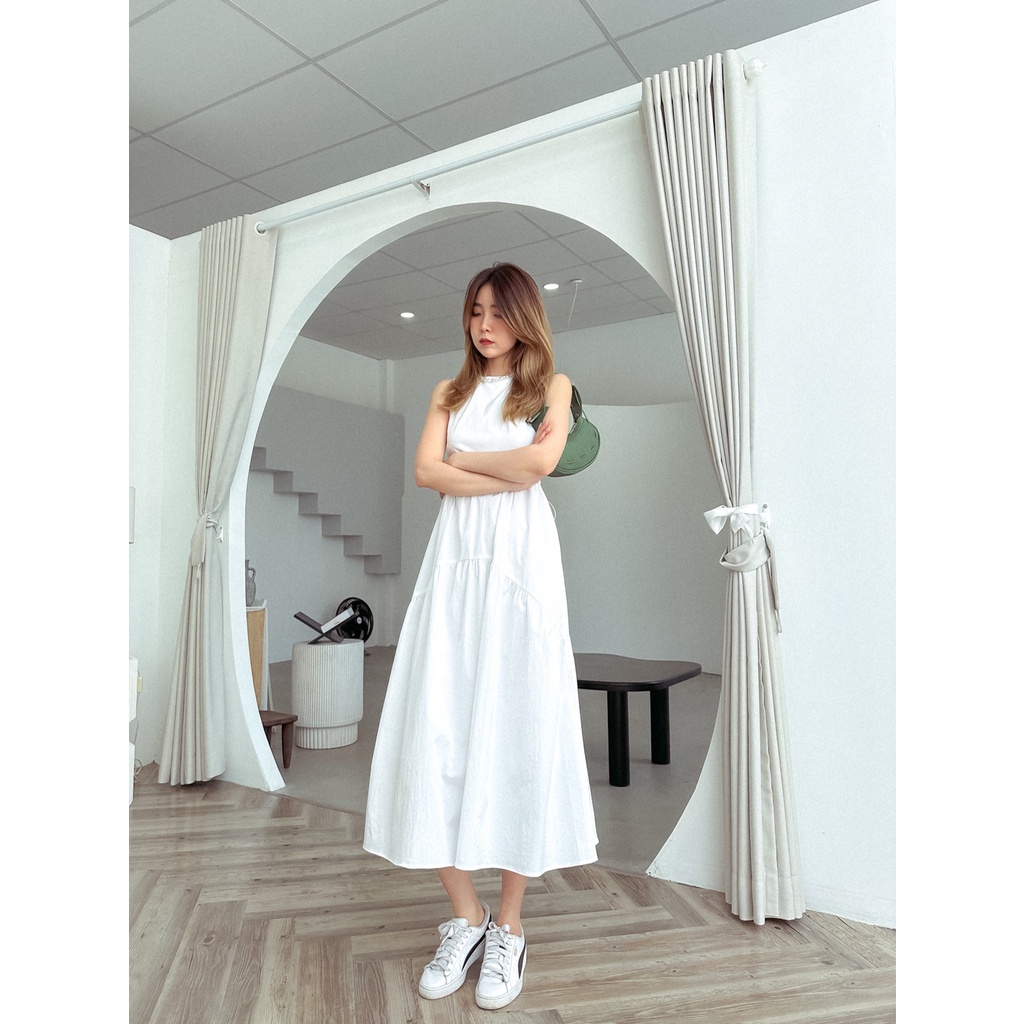 Đầm dài trắng khoét lưng Dilys Dress Gem Clothing SP060741