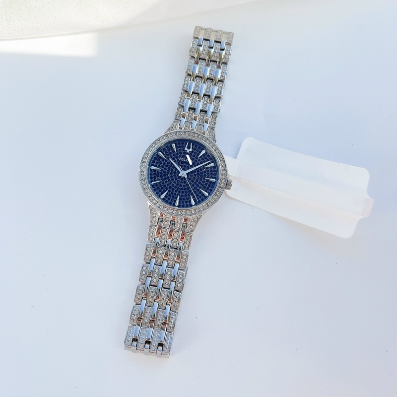 Đồng Hồ Nữ B ulova Size 32mm Chống Nước 30m