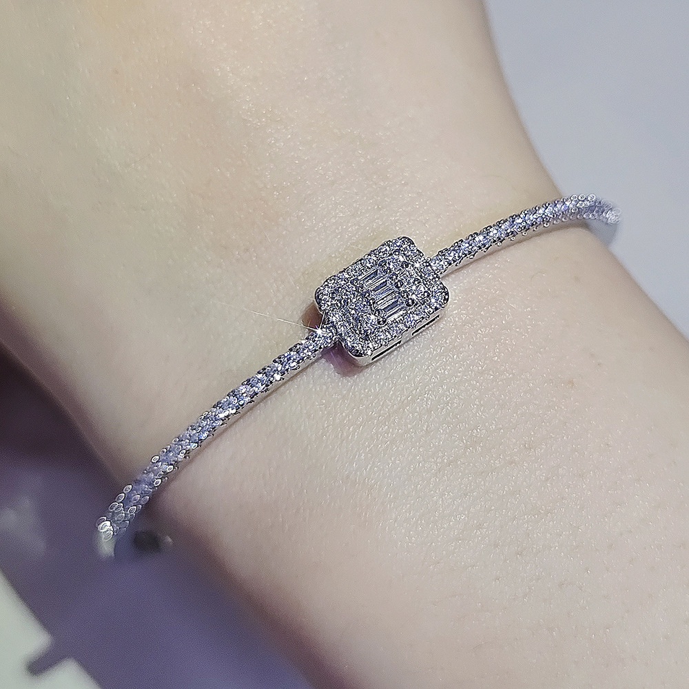 Vòng Tay Zircon Hình Chữ Nhật Phong Cách Âu Mỹ Mới Phổ Biến Cho Nữ