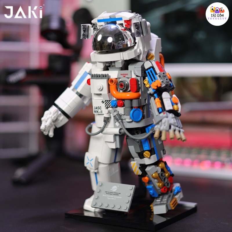 Đồ Chơi Lắp Ráp Mô hình Trưng Bày Phi Hành Gia Dawn Astronaut JAKI 9106 Với 800 Mảnh Chi Tiết