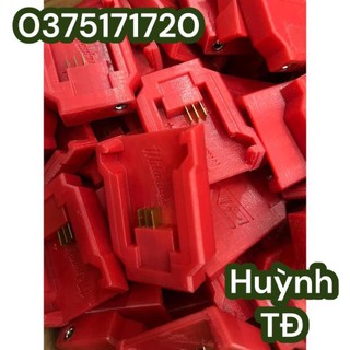 Đế sạc Milwaukee 18v Adapter thay thế sạc Zin, nhựa in siêu cứng.