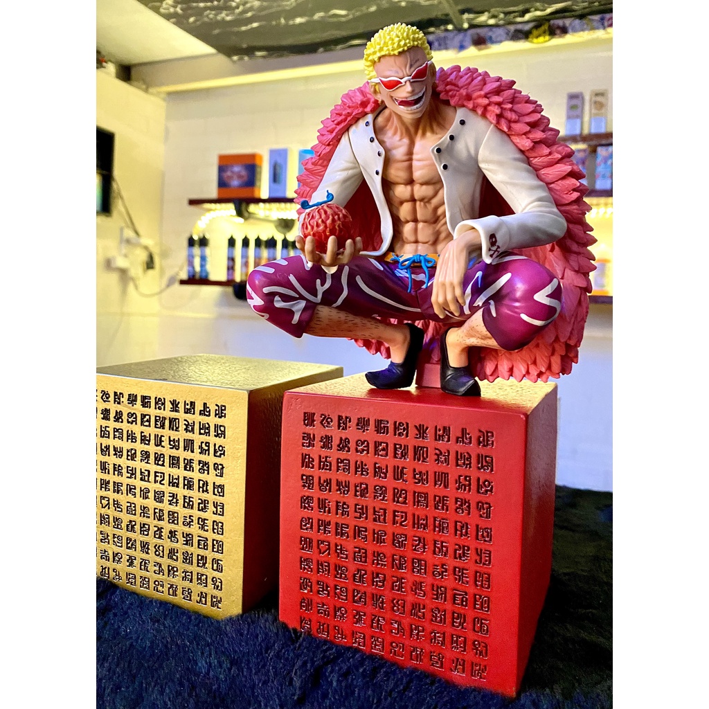 Mô hình tảng đá lịch sử ONE PIECE màu vàng màu đỏ - Tảng đá lịch sử OP cao 12cm nặng 900gram - One Piece figure