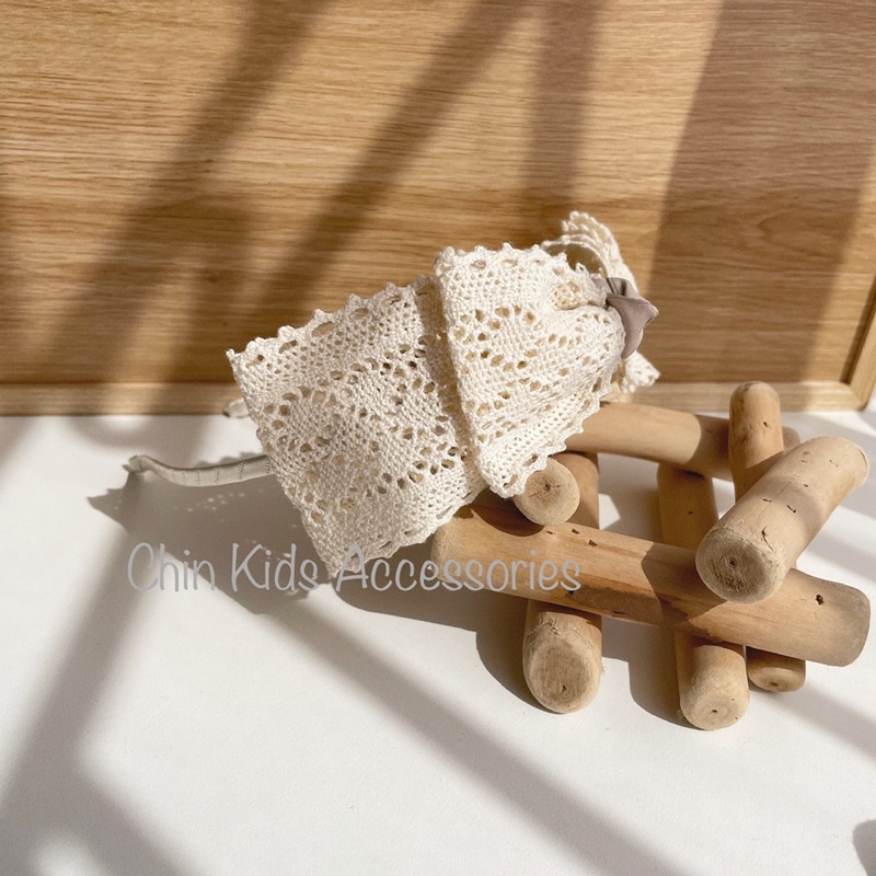 Bờm ren buộc nơ cho bé màu trắng kem cho bé