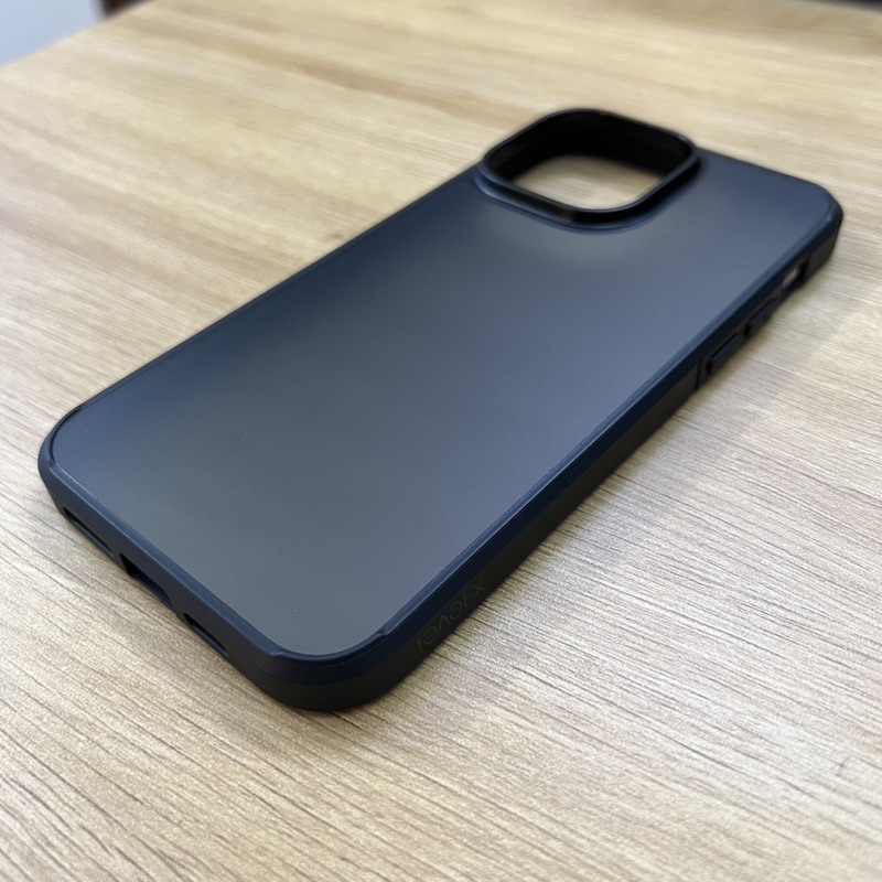 Ốp lưng iPhone 14 Pro Max x-level frosted sand lưng nhám