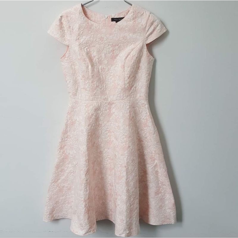 Đầm WHBM hồng ngọt ngào