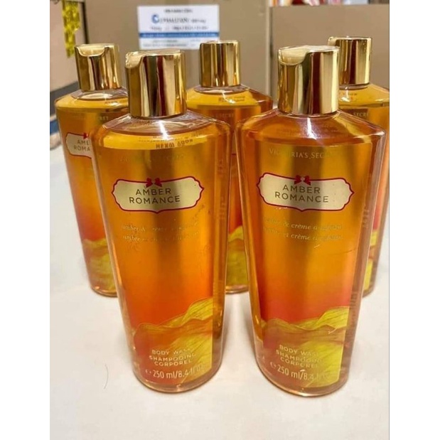 Bộ đôi sữa tắm nước hoa + Lotion dưỡng da Amber Romance Victoria's Secret. 250ml