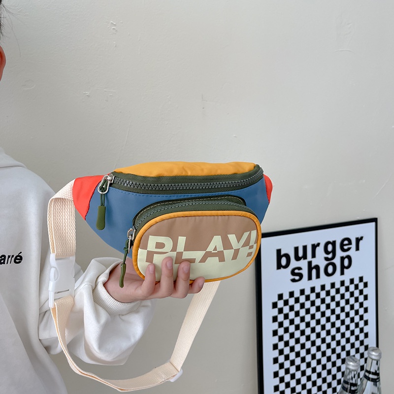 Túi đeo chéo túi đeo vai chữ play thời trang đơn giản cho bé 2022