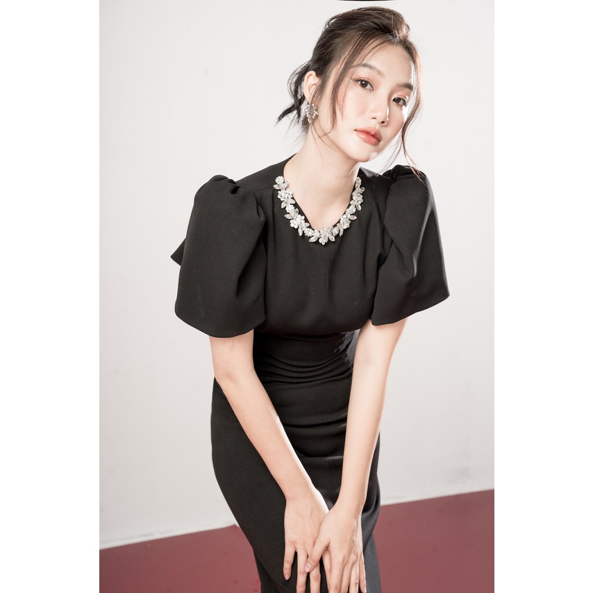 RẬP - Đầm Đen Tay Phồng Cổ Tròn Đính Đá Trắng - TITI 06 ĐEN ĐÁ TRẮNG