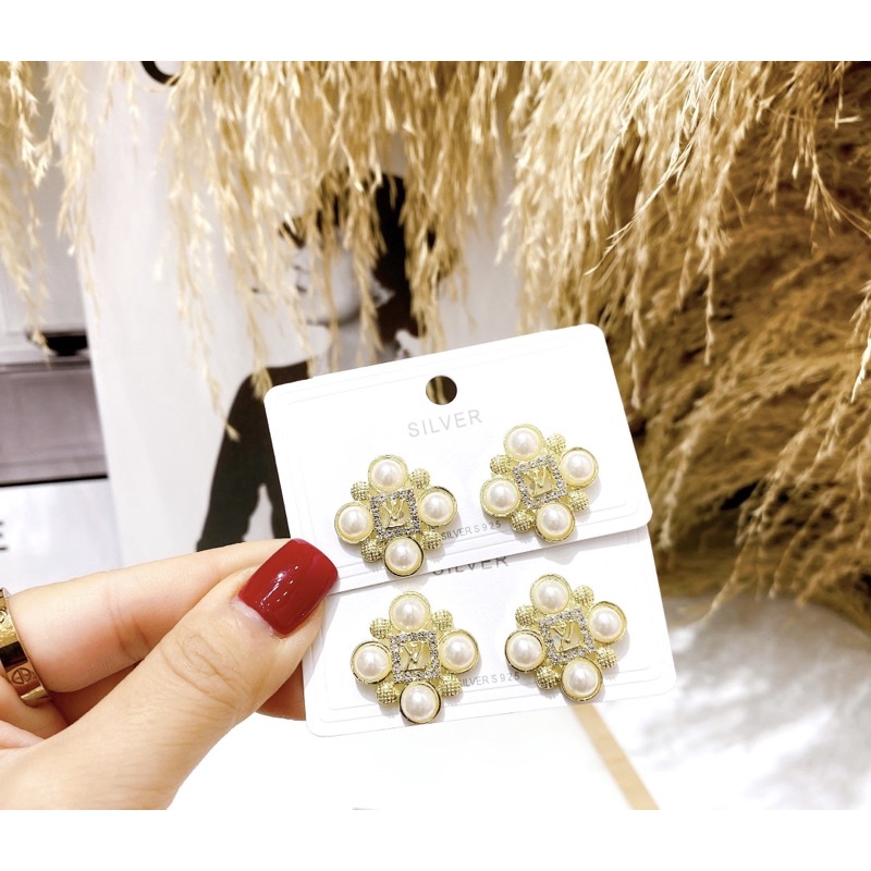 Bông tai QCCC S925 hàng mới về siêu đẹp và sang chảnh phong cách Hàn Xẻng giành cho Nữ