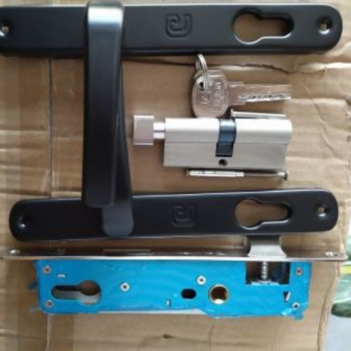 Khóa cửa nhựa hợp kim nhôm Chugn hệ 44 tay nắm gạt