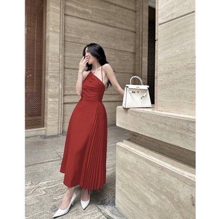 Váy xoè lệch vai dập ly quạt