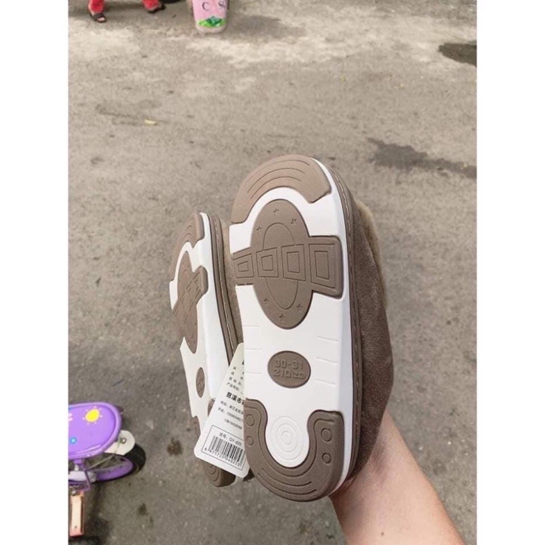 Dép bông đi trong nhà cho bé hình gấu siêu ấm