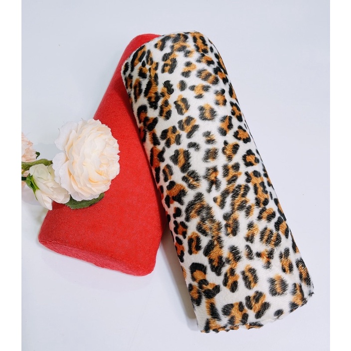 Gối kê tay làm móng