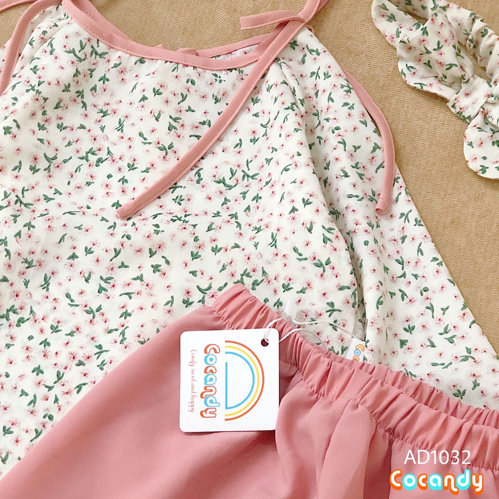 Áo dài hoa nhí nơ vai quần HỒNG NUDE kèm nơ cho bé của COCANDY mã AD103130