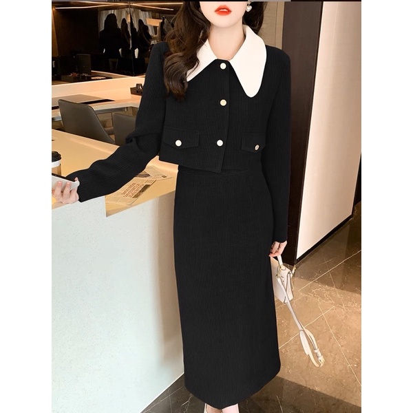 Set nhung mùa Thu áo dài tay cổ bẻ mix cùng chân váy suông dáng dài phong cách Retro