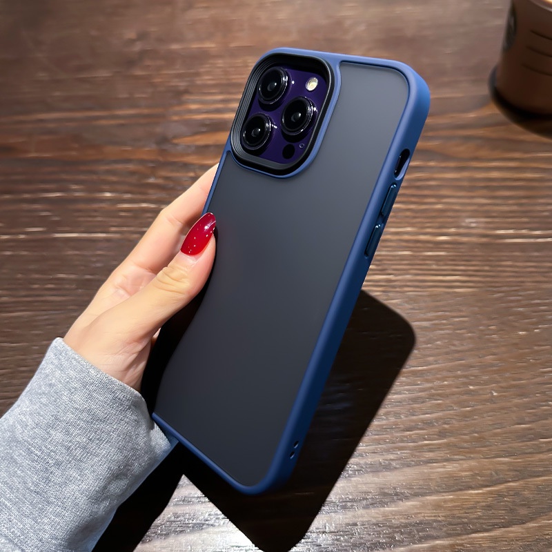 Ốp Lưng Trong Cứng Nhám Viền Màu Nút Kim Loại Vỏ Bọc Điện Thoại Chống Sốc iPhone 12 13 14 Pro Max Plus Cao Cấp CC