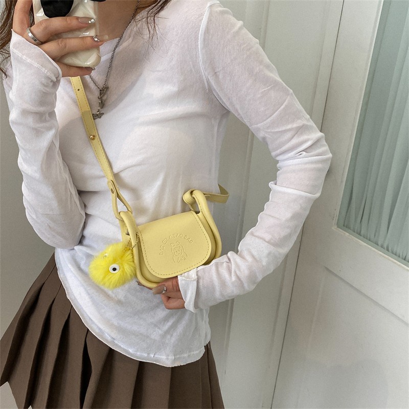 Túi Đeo Chéo Mini Bằng Da PU Đính Bóng Lông Thời Trang Hàn Quốc Dễ Thương Cho Nữ