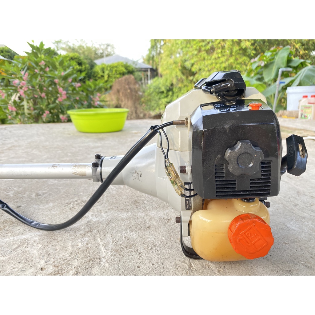 Máy cắt cỏ nhật bãi ECho Kioritz Green AT300G cỡ lớn 30cc