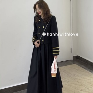 Dạ tweed đen viền vàng