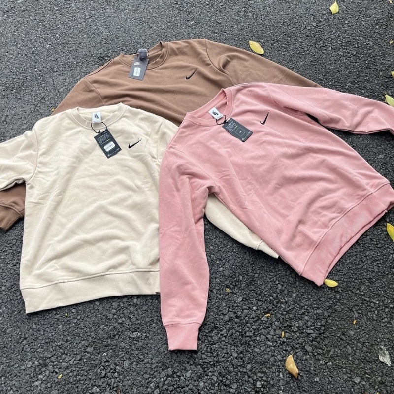 Sweater thêu giảm còn 280