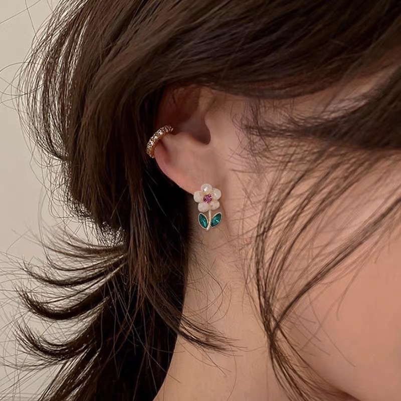 Khuyên tai bông hoa nhí 5 cánh cute - Khanturban.vn