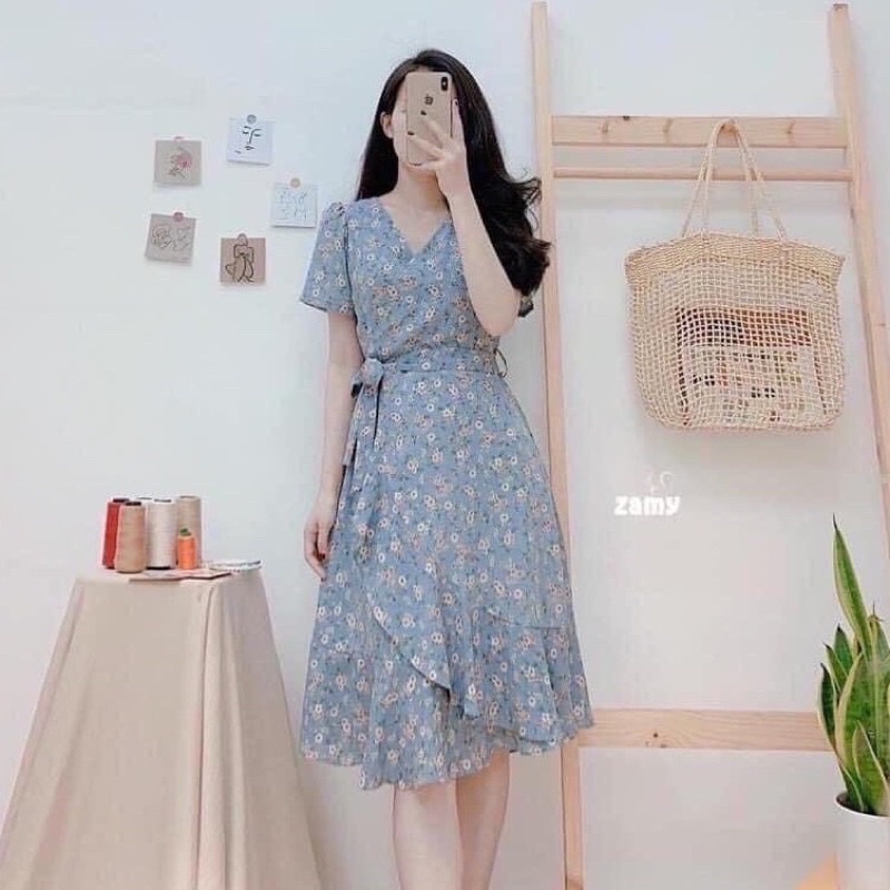 Đầm xanh hoa nhí
