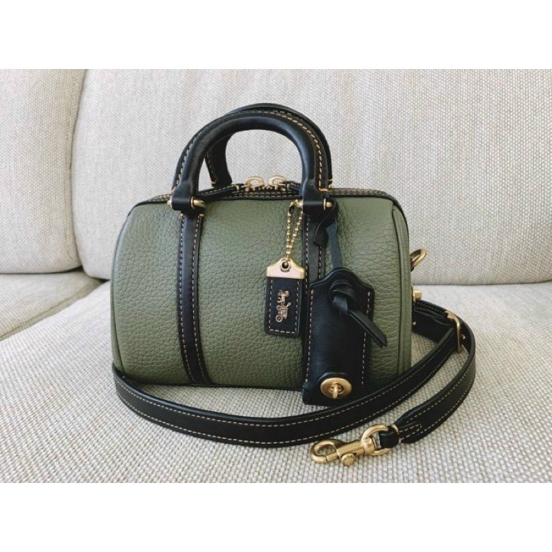 Túi Coach Ruby trống