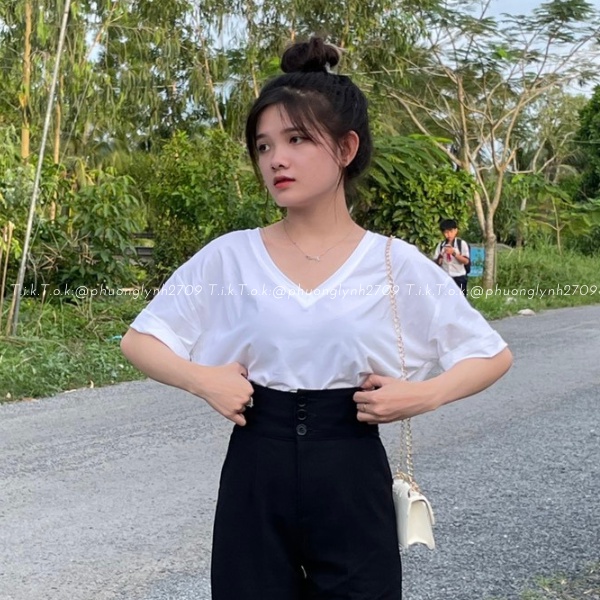 Áo thun nữ tay lỡ cổ tim , áo thun cổ v , áo thun tay lỡ nữ basic chất cotton cao cấp PLA127