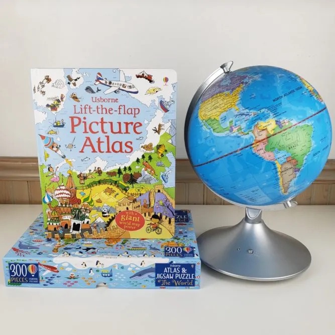Sách Lift-the-Flap Picture Atlas– Atlas tiếng anh bằng tranh dành cho học sinh lật mở khám phá thế giới.