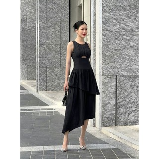 Colus - đầm đen 2 tầng sát nách