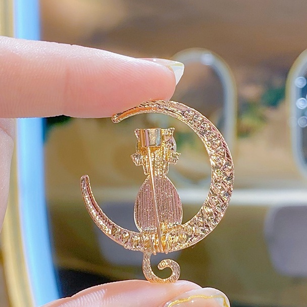 Ghim Cài Áo Hình Mèo Đính Đá Opal Cao Cấp