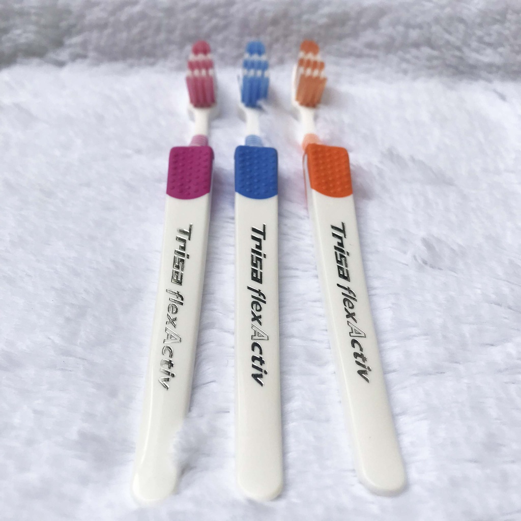 Combo 6 Bàn Chải Đánh Răng Trisa Flexactiv