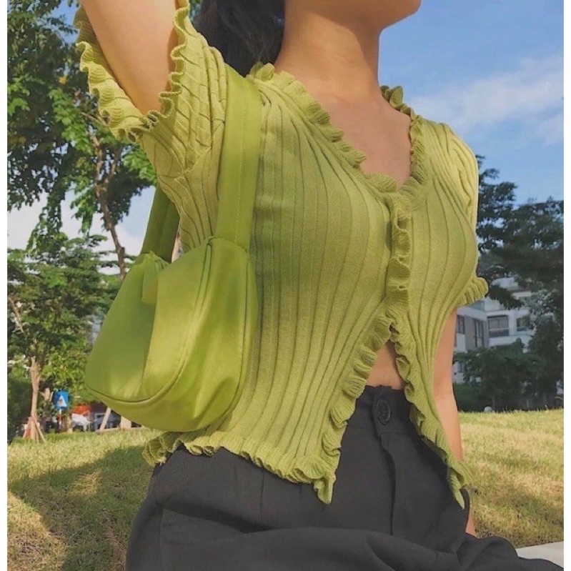 ÁO croptop bèo phối nút nyny