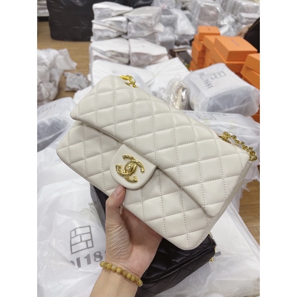 Túi xách đeo chéo thời trang