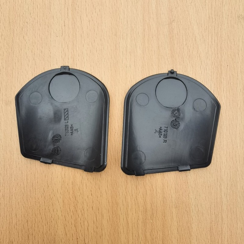 Ốp chân gương ford escape