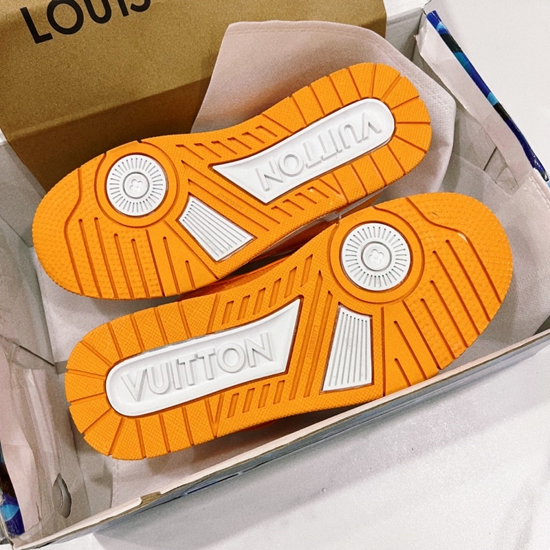 Giầy đón Tết 2023 màu cam LV, giầy size 36-43 nam nữ Chickenb Fullbox