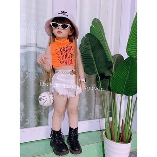 Thắt lưng xích cho bé gái