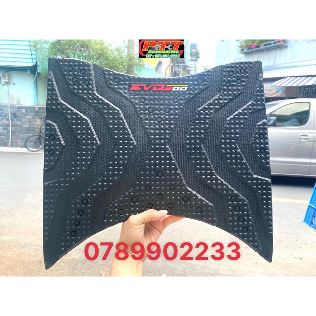 THẢM CAO SU LÓT CHÂN XE ĐIỆN EVO 200 VINFAST
