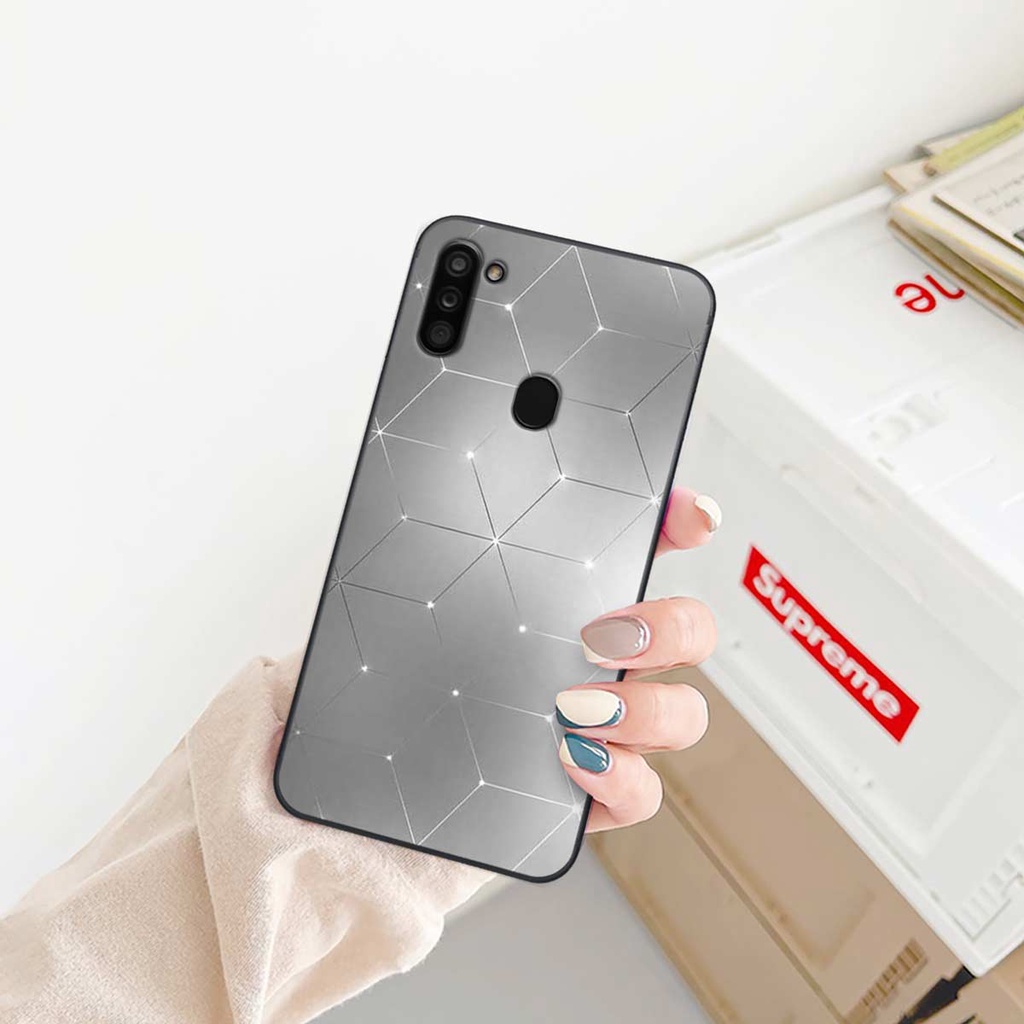 Ốp lưng Samsung A11 / M11 hình họa tiết thương hiệu thời trang cao cấp