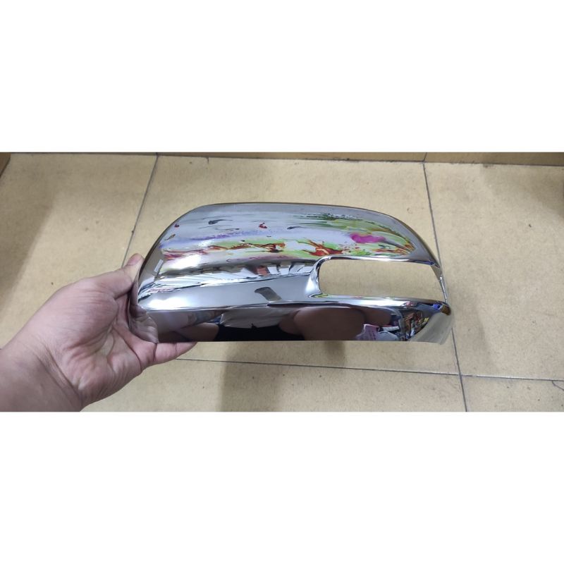 Ốp gáo gương , lưng gương thay thế bản mạ cho xe Toyota Innova , Fortuner , Hilux  chuẩn theo xe