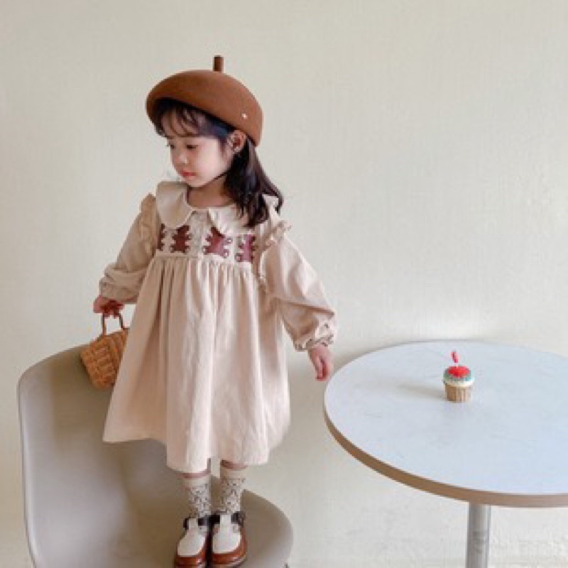 VÁY TRẺ EM VINTAGE HÀN QUỐC IN HÌNH GẤU