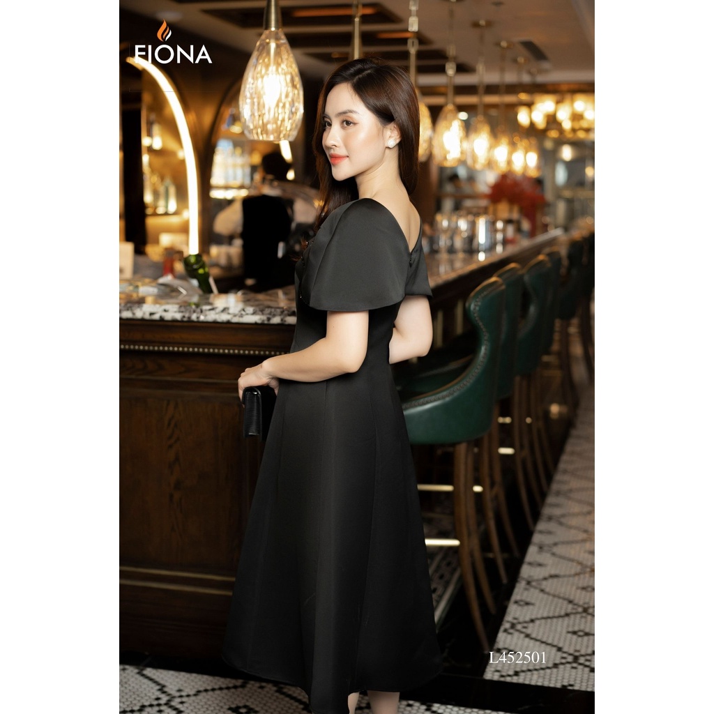 Đầm dự tiệc FIONA váy thiết kế cao cấp dáng xòe đính hạt trang trí và hoa sang trọng trẻ trung L452501